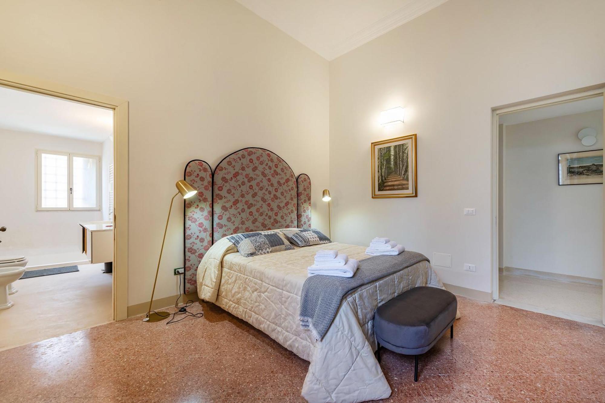Villa Vallone Apartments Галатина Экстерьер фото