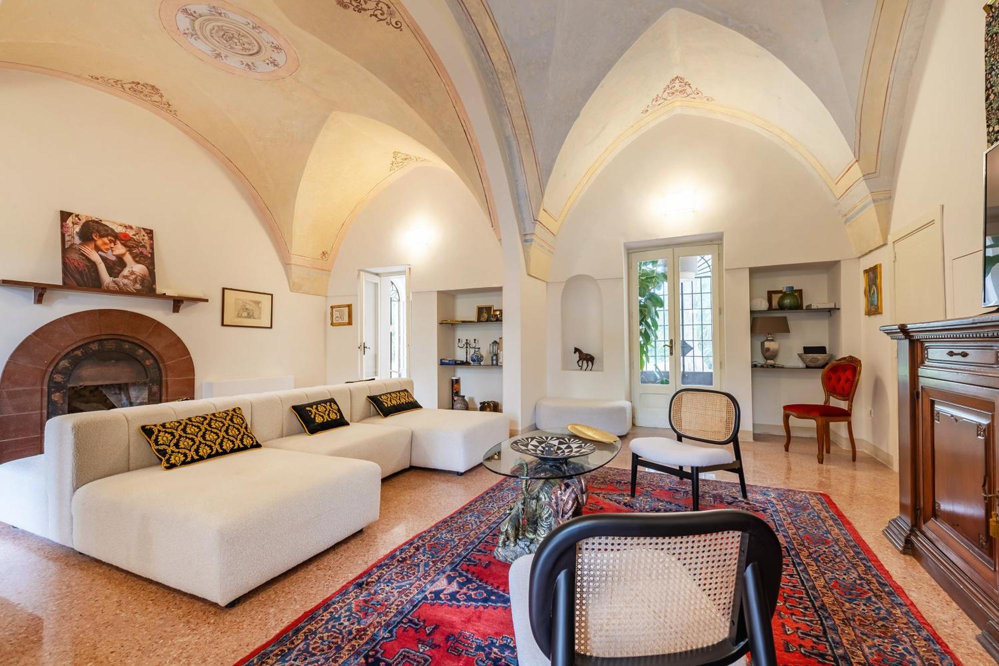 Villa Vallone Apartments Галатина Экстерьер фото