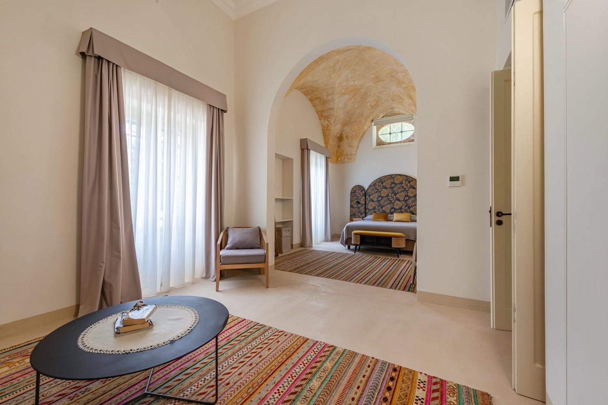 Villa Vallone Apartments Галатина Экстерьер фото